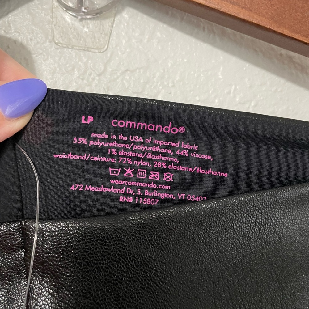 COMMANDO Faux stretch-leather leggings - Picture 11 of 12